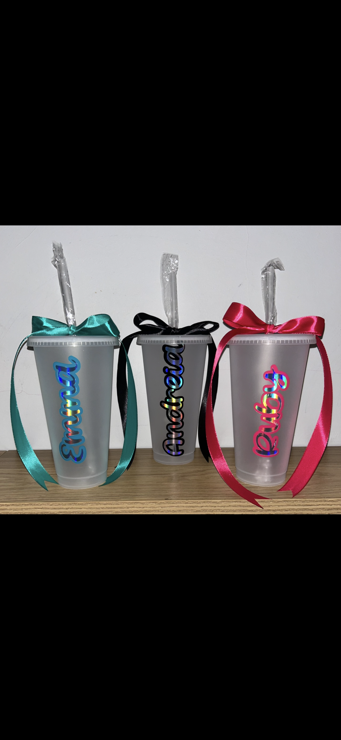 Personalised 24oz Cups with Lids & Straws